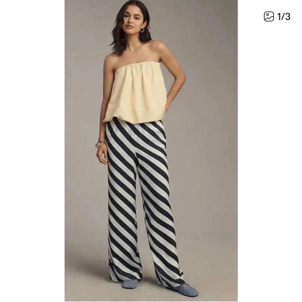 Anthropologie Maeve “Brooklin” Blue and White Diagonal Striped Wide-Leg Pants, L
